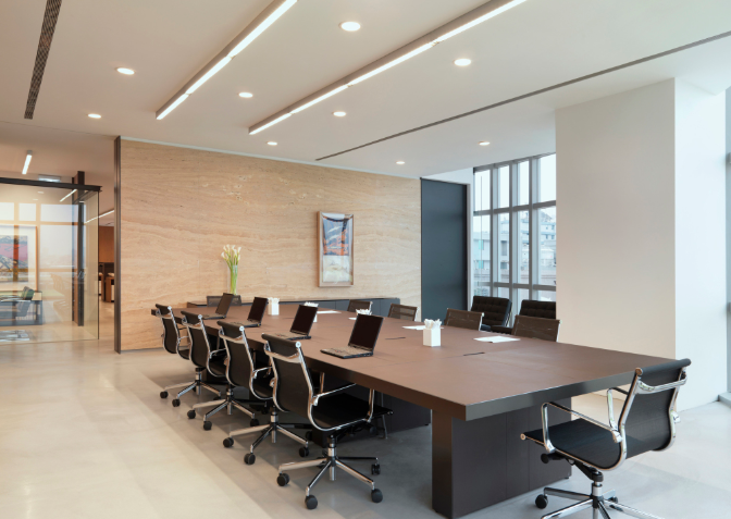 上海辦公室裝修會議室:棕色桌子的魅力與選擇 上海辦公室裝修會議室:棕色桌子的魅力與選擇