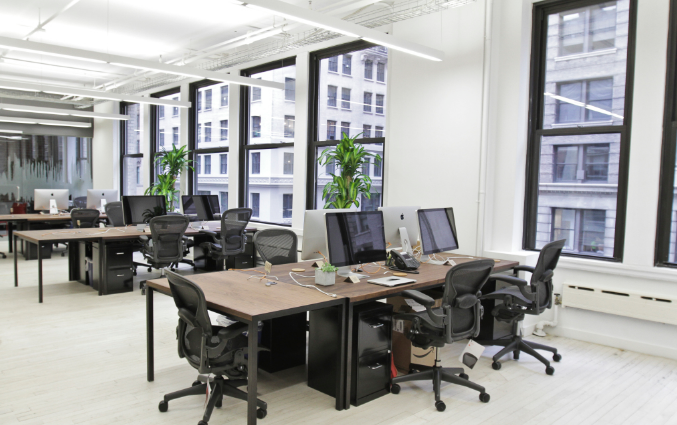 上海辦公室裝修設計:員工桌的不可或缺性