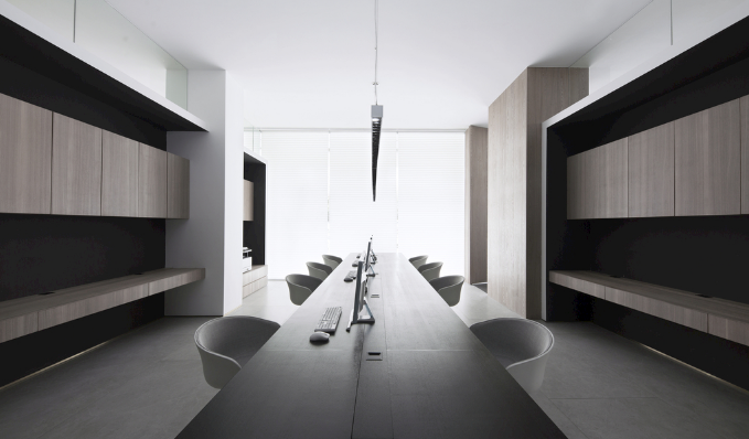 上海辦公室裝修新風尚設計：工礦吊燈材質大揭秘，選對材質瞬間提升格調！